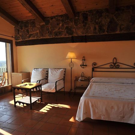 Hotel Rural Hosteria Fontivieja Losar De La Vera Bagian luar foto