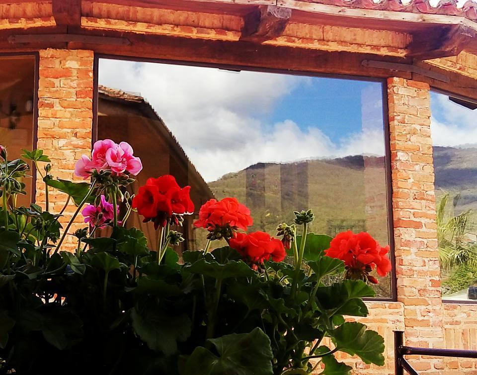 Hotel Rural Hosteria Fontivieja Losar De La Vera Bagian luar foto