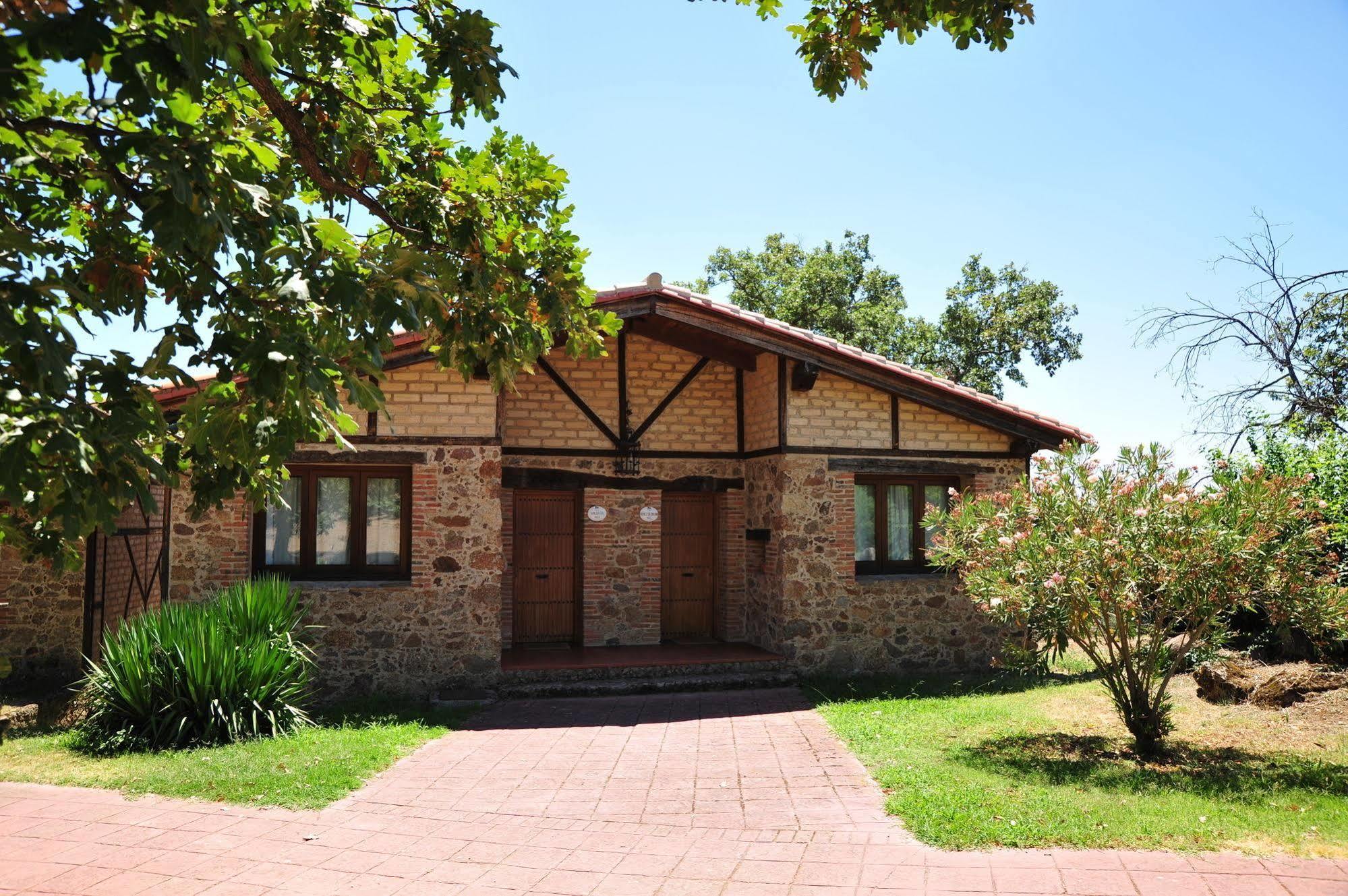 Hotel Rural Hosteria Fontivieja Losar De La Vera Bagian luar foto